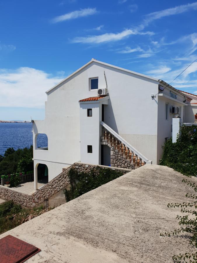 Villa Franko Prizna Bagian luar foto